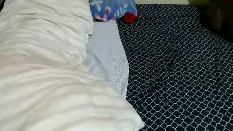 lyenne online show from 12.17.25