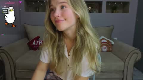 Lynn online show from 12.14.25