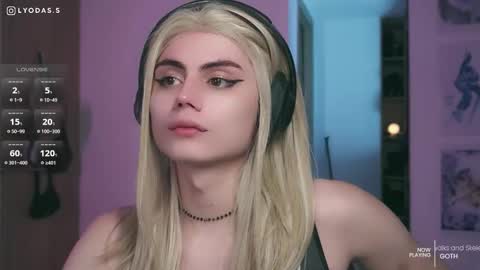 Lyodass online show from 10.22.25