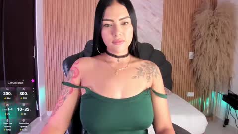    VIVIANA    online show from 09.12.25