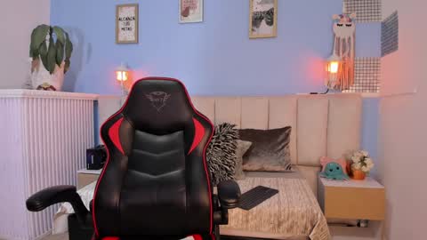 Lizzy smith  online show from 01.27.25