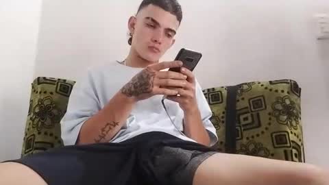 m0ntana777 online show from 02.22.25