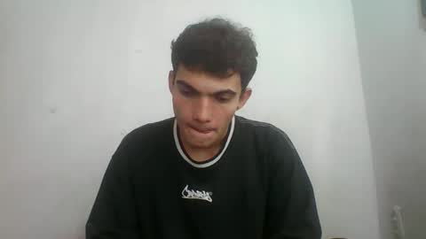 m0ntana777 online show from 10.27.25