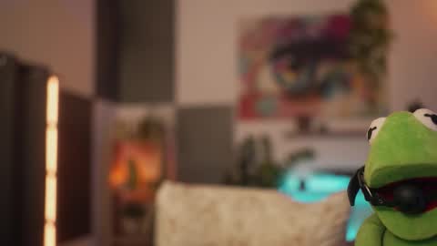 Snapshot of m1agarand chatting on 10.11.25 M1A Dddy online show from 10.11.25