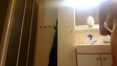 Snapshot of m1guele chatting on 12.28.24 Fucklover online show from 12.28.24