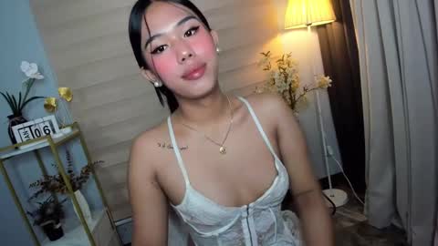 Janelovesu online show from 01.05.25