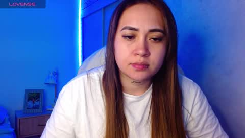 Snapshot of m33li chatting on 01.07.25 Meli online show from 01.07.25