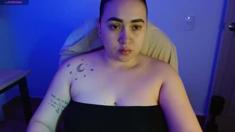 Snapshot of m33li chatting on 09.14.25 Meli online show from 09.14.25