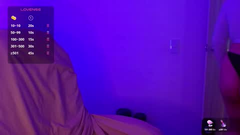 Snapshot of m33li chatting on 10.04.25 Meli online show from 10.04.25