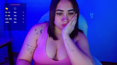 Snapshot of m33li chatting on 10.22.25 Meli online show from 10.22.25