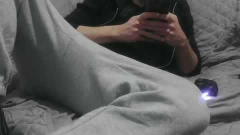 Snapshot of m4dh4tter24 chatting on 01.30.25 m4dh4tter24 online show from 01.30.25