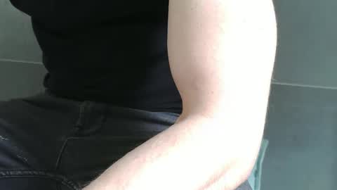 Snapshot of m4dh4tter24 chatting on 05.06.26 m4dh4tter24 online show from 05.06.26