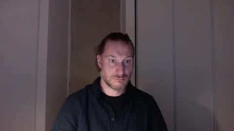 Snapshot of m4rduk81 chatting on 11.02.25 m4rduk online show from 11.02.25