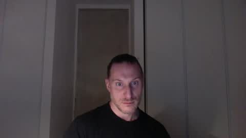 Snapshot of m4rduk81 chatting on 11.13.25 m4rduk online show from 11.13.25