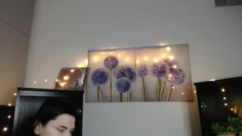 Snapshot of m_i_k_i_ chatting on 02.04.26 m_i_k_i_ online show from 02.04.26