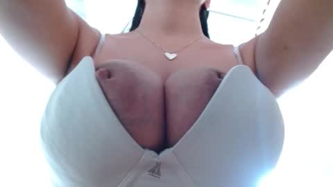 Snapshot of maaddy_thompson chatting on 10.24.25 maaddy_thompson online show from 10.24.25