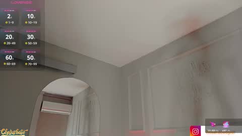 Snapshot of maaracooper chatting on 09.27.25 Maraacooper online show from 09.27.25