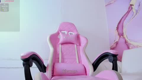 Snapshot of maariangel chatting on 01.14.25 Mariangel online show from 01.14.25