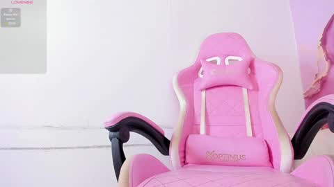 Snapshot of maariangel chatting on 01.16.25 Mariangel online show from 01.16.25