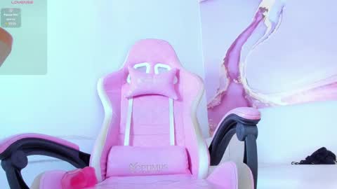 Snapshot of maariangel chatting on 03.04.25 Mariangel online show from 03.04.25