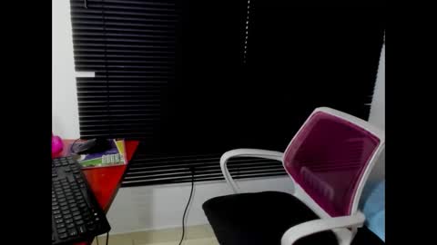 mabel_01 online show from 11.13.25