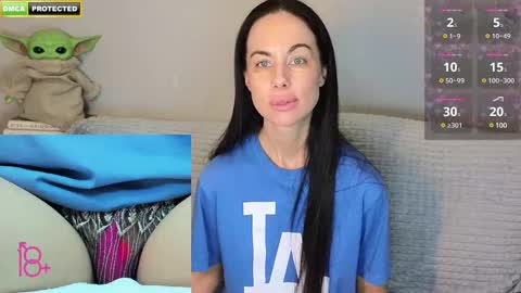 Snapshot of mabuhay_girl chatting on 02.03.25 You let people into your sea and they kill your fish online show from 02.03.25