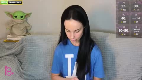 Snapshot of mabuhay_girl chatting on 03.02.25 You let people into your sea and they kill your fish online show from 03.02.25