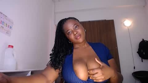 macarenaboobs online show from 04.04.26