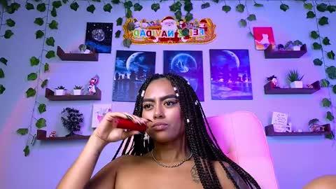 Snapshot of macey_hairy chatting on 12.13.24 Macey Elliot Modelo Independiente online show from 12.13.24
