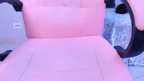 Snapshot of macey_hairy chatting on 01.06.25 Macey Elliot Modelo Independiente online show from 01.06.25