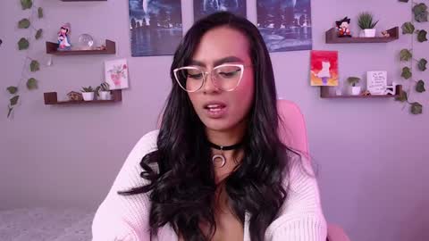 Snapshot of macey_hairy chatting on 01.21.25 Macey Elliot Modelo Independiente online show from 01.21.25