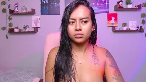 Snapshot of macey_hairy chatting on 02.11.25 Macey Elliot Modelo Independiente online show from 02.11.25