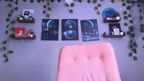 Snapshot of macey_hairy chatting on 11.25.25 Macey Elliot Modelo Independiente online show from 11.25.25