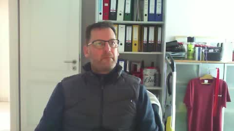 macfly67 online show from 02.17.25
