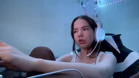 Mila online show from 05.20.26