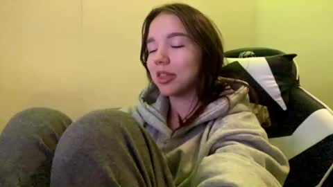 Mila online show from 05.22.26