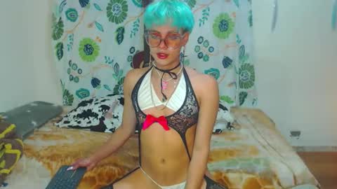 Snapshot of machissexx chatting on 03.18.26 machissexx online show from 03.18.26
