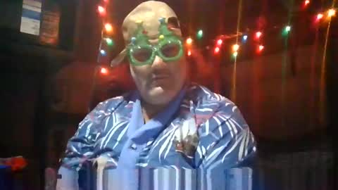 Snapshot of machuelbibliotecario chatting on 12.06.24 machu el bibliotecario online show from 12.06.24