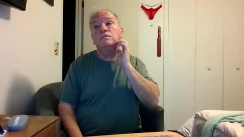 mackdocc001 online show from 04.06.26