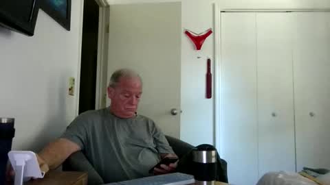 mackdocc001 online show from 04.21.26