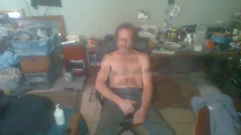 Snapshot of mackdog1369 chatting on 01.12.25 mackdog1369 online show from 01.12.25