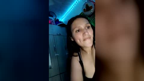Snapshot of mackenzie_girls chatting on 07.26.26 Linda Cataleya - funny weed money online show from 07.26.26