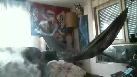 Manuel online show from 02.04.25