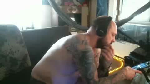 Manuel online show from 02.27.25