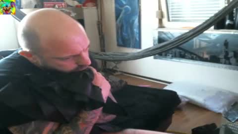 Manuel online show from 03.06.25