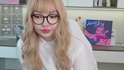 Snapshot of mad_dy chatting on 07.06.26 Mad D online show from 07.06.26