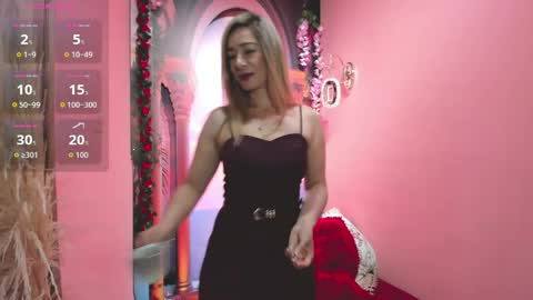 Snapshot of madam_dali chatting on 04.23.26 Dalila online show from 04.23.26