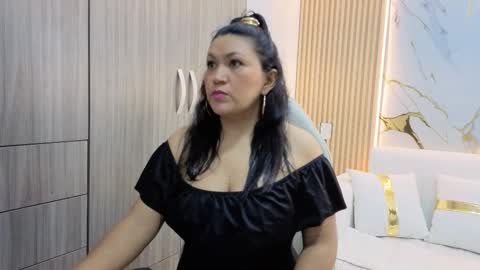 Snapshot of madam_hott chatting on 09.21.25 Madam Hott online show from 09.21.25