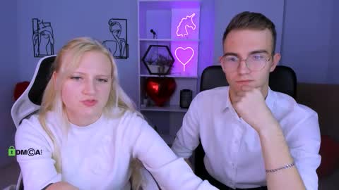 Snapshot of madam_ulis chatting on 10.17.25 Ulis online show from 10.17.25