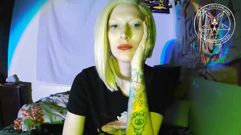 Madame Lucifer online show from 11.02.25